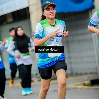 Runner Photo 7306339