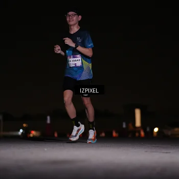 Runner Photo 7306379
