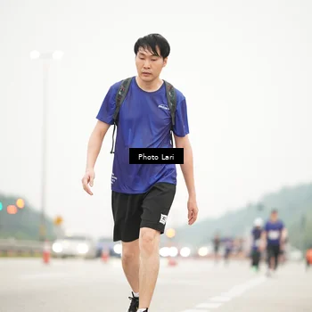 Runner Photo 7306395
