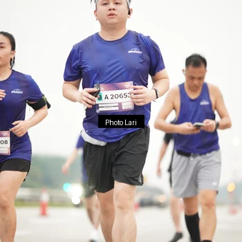 Runner Photo 7306430
