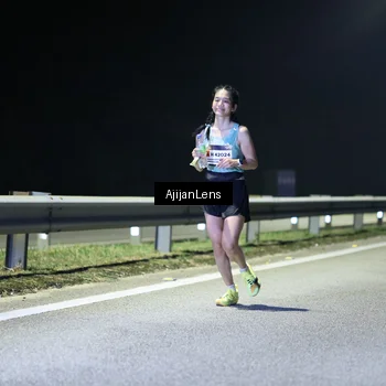 Runner Photo 7306443