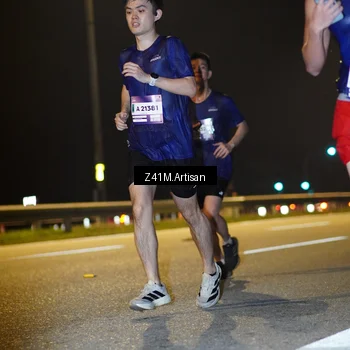 Runner Photo 7306452