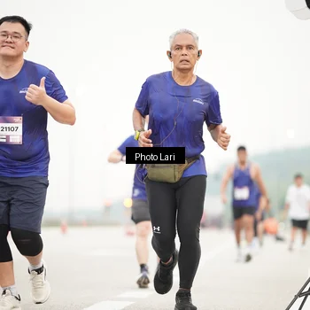 Runner Photo 7306455