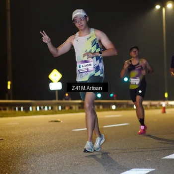 Runner Photo 7306458