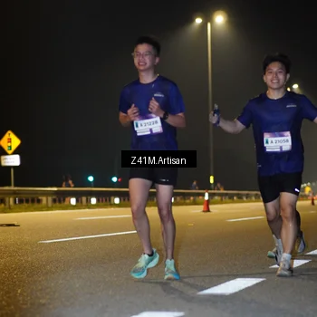 Runner Photo 7306460