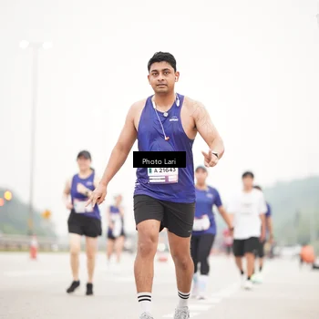Runner Photo 7306467