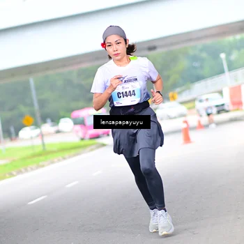 Runner Photo 7306546