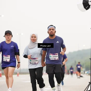 Runner Photo 7306549