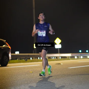 Runner Photo 7306594