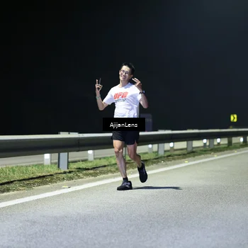 Runner Photo 7306611