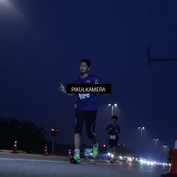Runner Photo 7306615