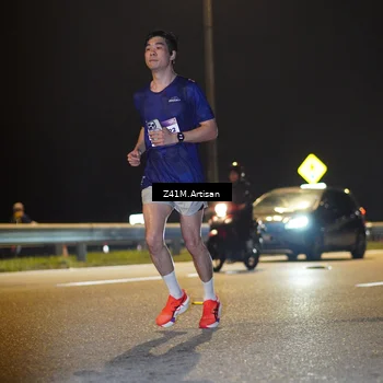 Runner Photo 7306655