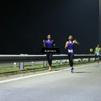 Runner Photo 7306662