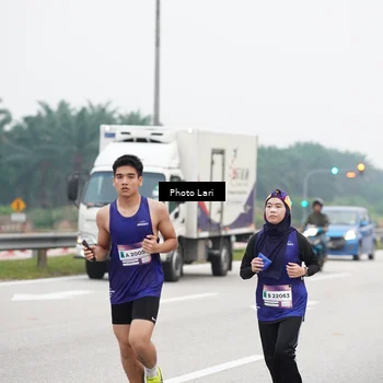 Runner Photo 7306675