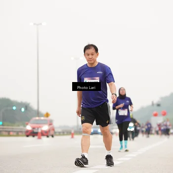 Runner Photo 7306683