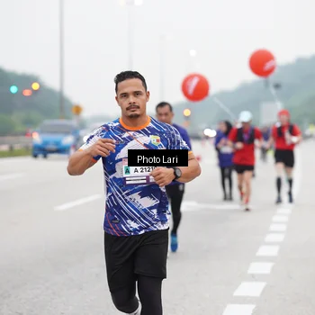 Runner Photo 7306688