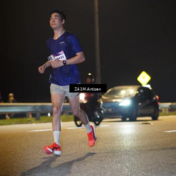Runner Photo 7306696