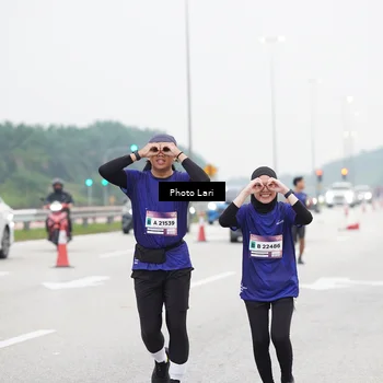 Runner Photo 7306700
