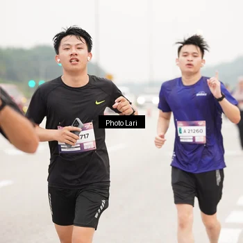 Runner Photo 7306809