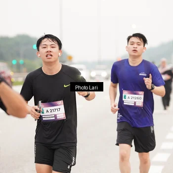 Runner Photo 7306814