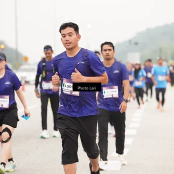 Runner Photo 7306829