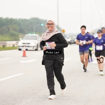 Runner Photo 7306830