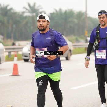 Runner Photo 7306837