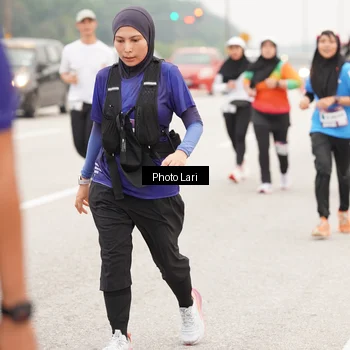 Runner Photo 7306841