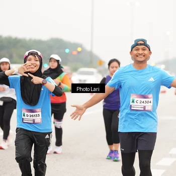 Runner Photo 7306846