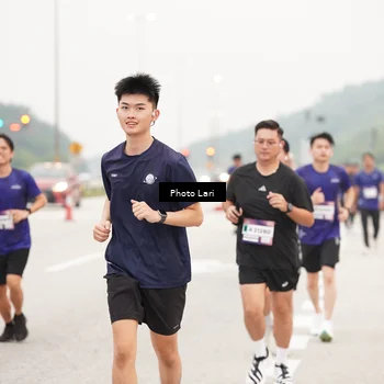 Runner Photo 7306862