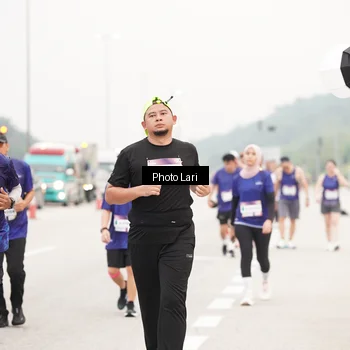 Runner Photo 7306864