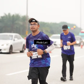 Runner Photo 7306868