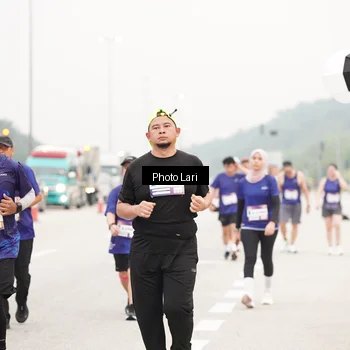 Runner Photo 7306871