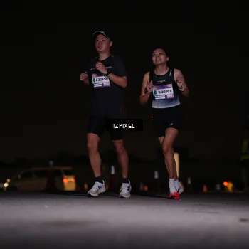Runner Photo 7306873