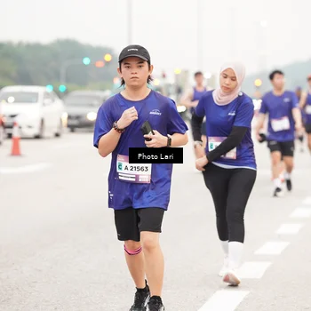 Runner Photo 7306874