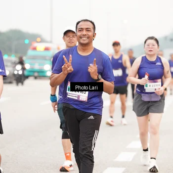 Runner Photo 7306890