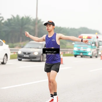 Runner Photo 7306899