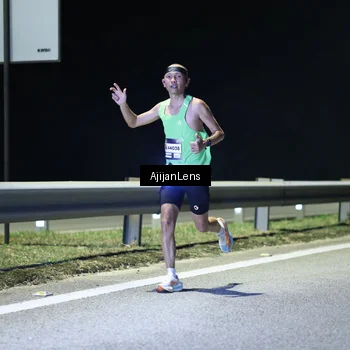 Runner Photo 7306921