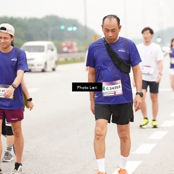 Runner Photo 7306948