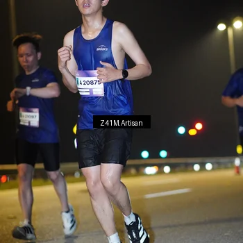 Runner Photo 7306974