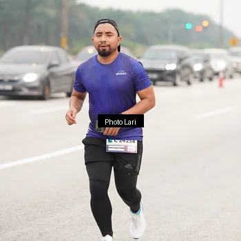 Runner Photo 7306975