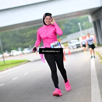 Runner Photo 7307023