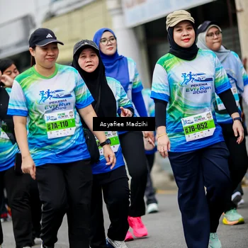 Runner Photo 7307040