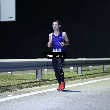 Runner Photo 7307071