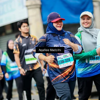 Runner Photo 7307090