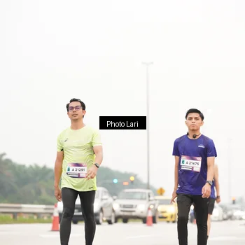 Runner Photo 7307106