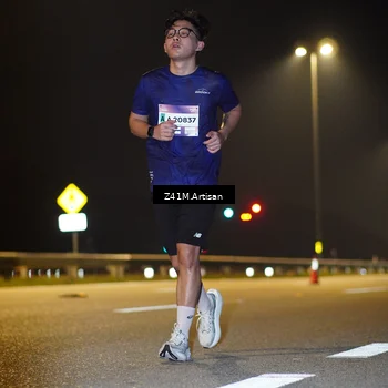 Runner Photo 7307119