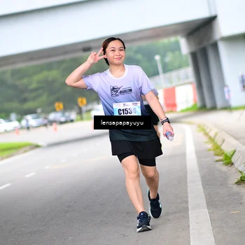 Runner Photo 7307121