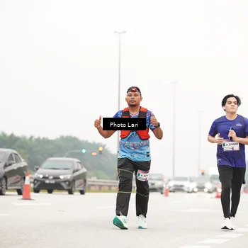 Runner Photo 7307128