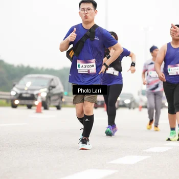 Runner Photo 7307143